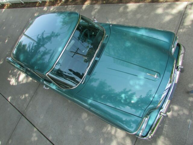 Studebaker Lark 1962 image number 1