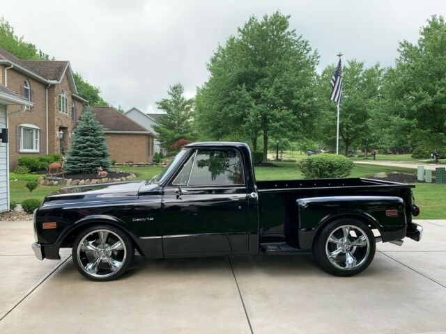 Chevrolet C-10 1970 image number 1