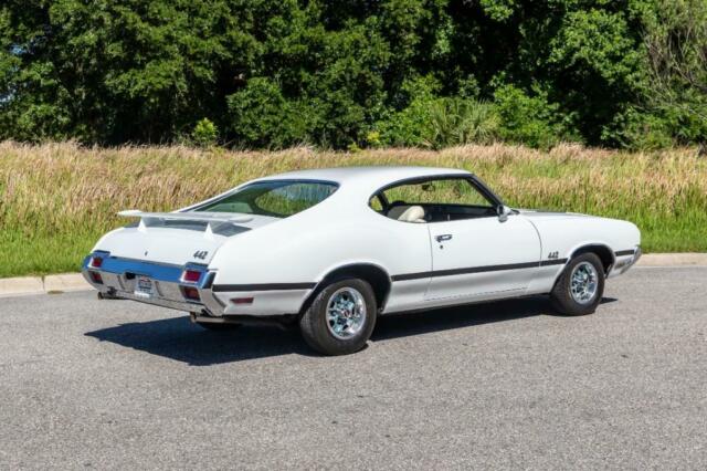 Oldsmobile 442 1971 image number 29