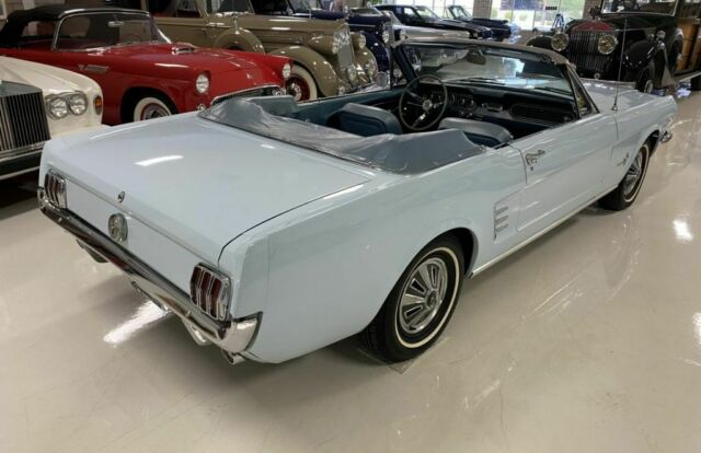 Ford Mustang 1966 image number 15