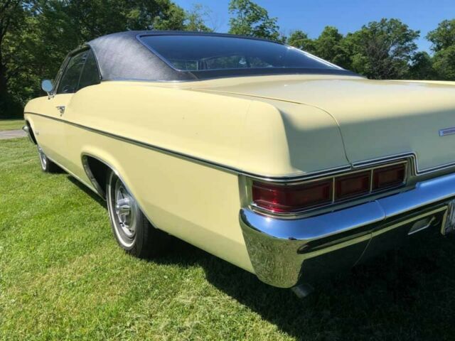 Chevrolet Impala 1966 image number 28