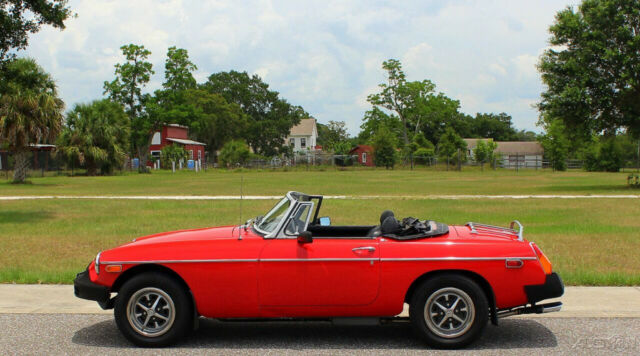 MG MGB 1978 image number 10