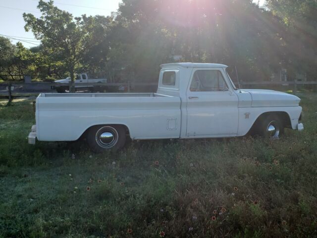 Chevrolet C10 1964 image number 30