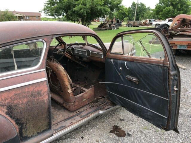 Chevrolet Fleetline 1946 image number 32