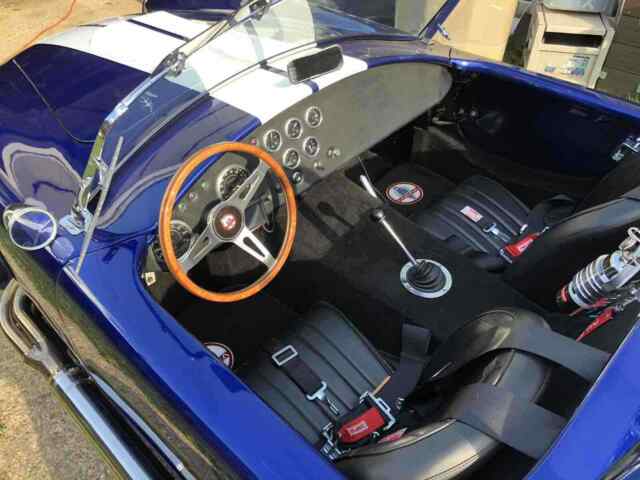 Ford Cobra 1965 image number 20