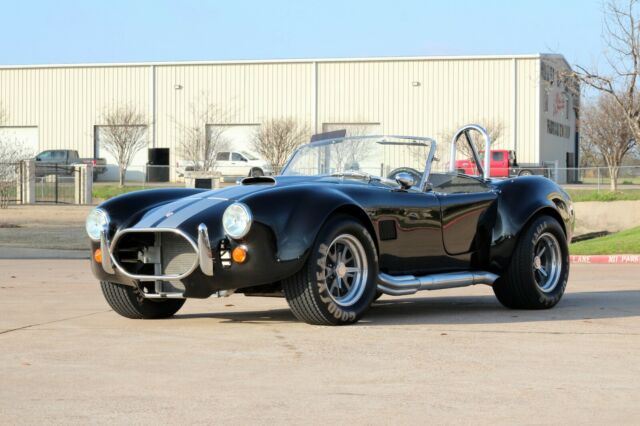 Shelby Cobra 1966 image number 23