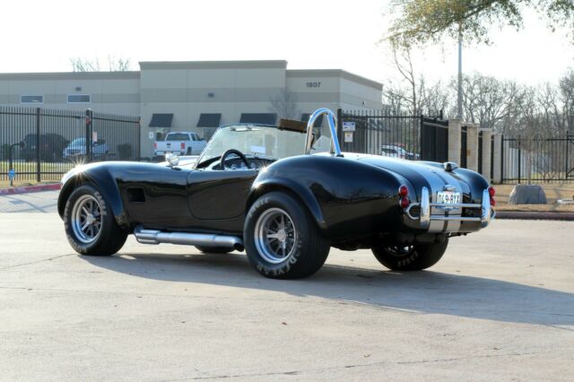 Shelby Cobra 1966 image number 25