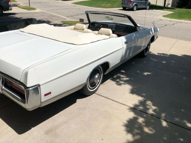 Ford LTD 1972 image number 3