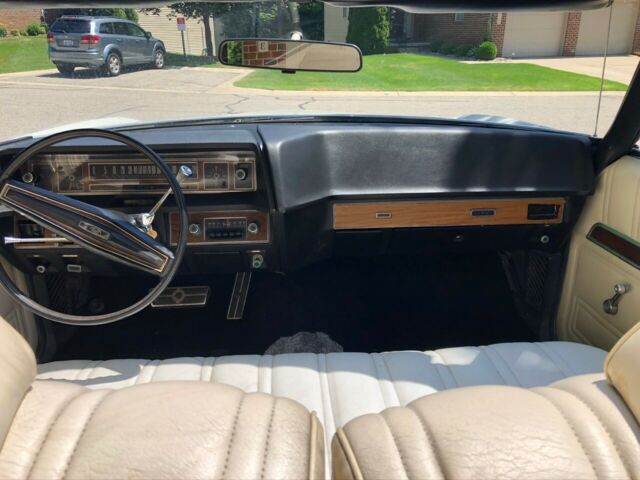 Ford LTD 1972 image number 33