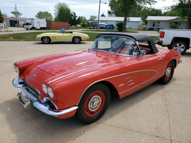 Chevrolet Corvette 1961 image number 11