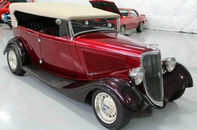 Ford Phaeton 1934 image number 28