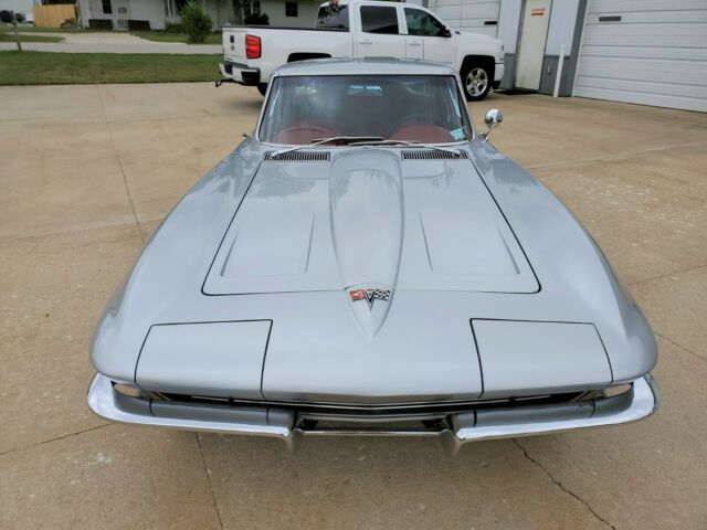 Chevrolet Corvette 1964 image number 1