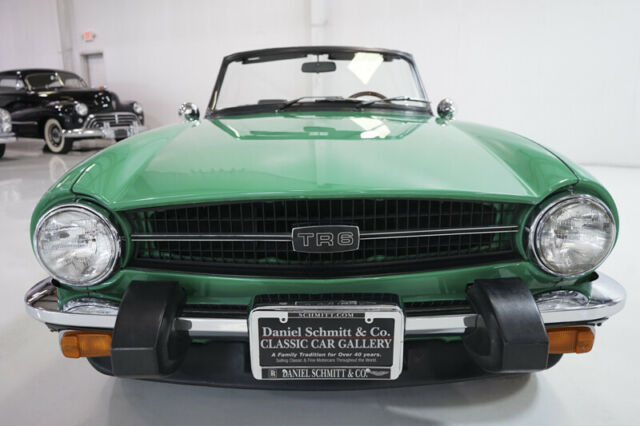 Triumph TR-6 1976 image number 1