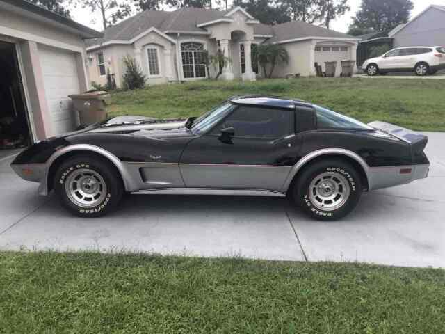 Chevrolet Corvette 1978 image number 15