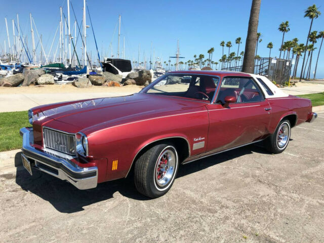 Oldsmobile Cutlass 1975 image number 18