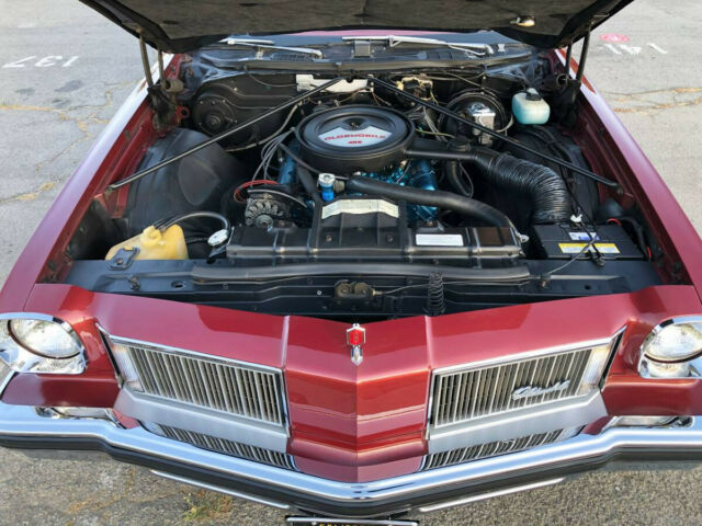 Oldsmobile Cutlass 1975 image number 23