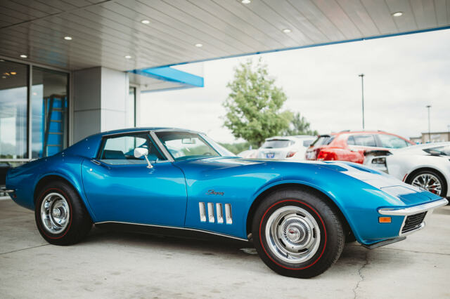 Chevrolet Corvette 1969 image number 11