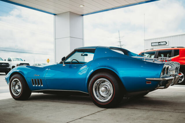 Chevrolet Corvette 1969 image number 13