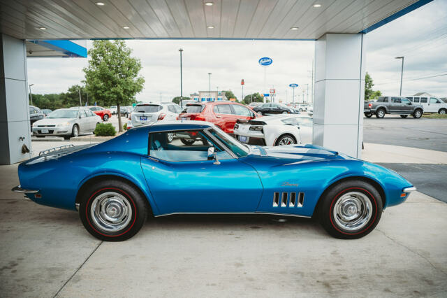 Chevrolet Corvette 1969 image number 28