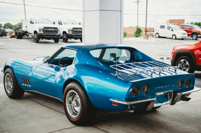 Chevrolet Corvette 1969 image number 32