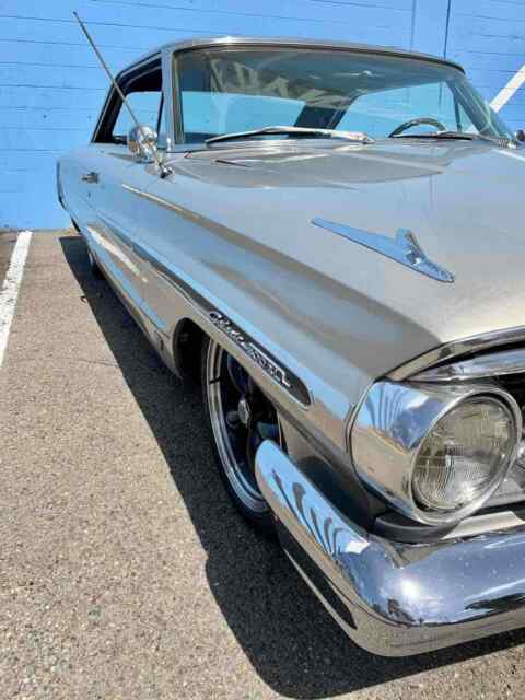 Ford Galaxie 500 XL 1964 image number 24