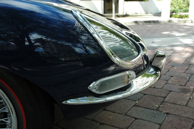 Jaguar E-Type Series 1 1966 image number 43