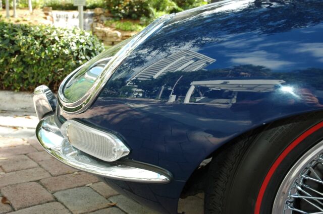 Jaguar E-Type Series 1 1966 image number 44