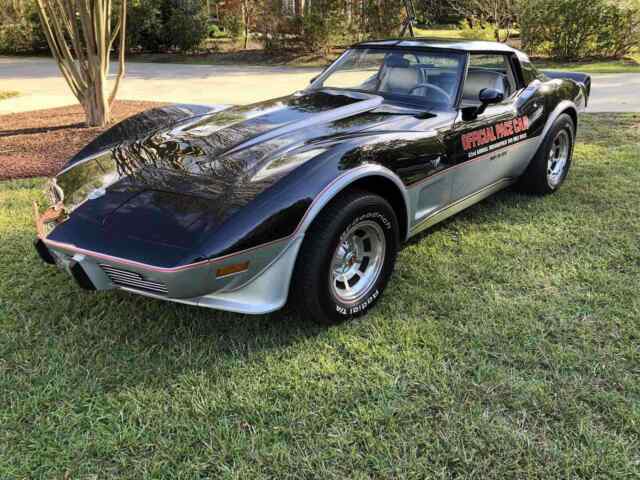 Chevrolet Corvette 1978 image number 2