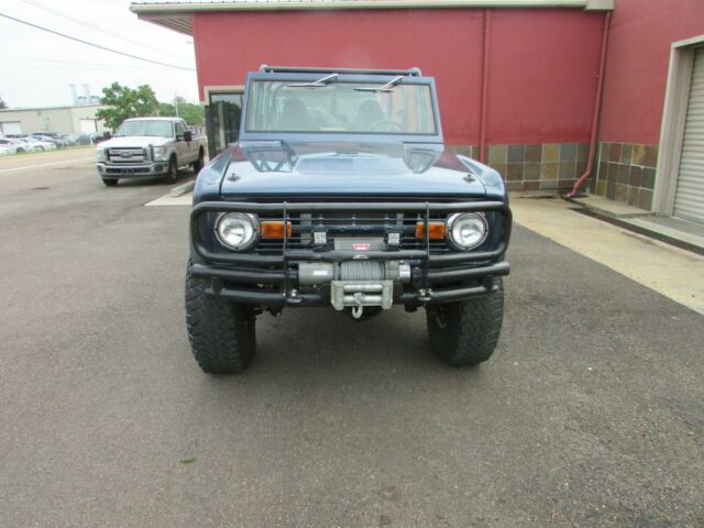 Ford Bronco 1971 image number 1