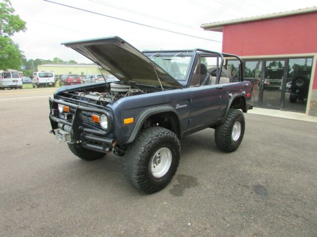 Ford Bronco 1971 image number 17