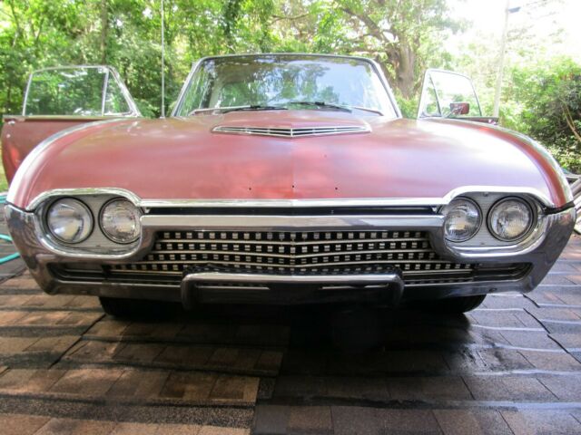 Ford Thunderbird 1962 image number 30