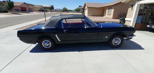 Ford Mustang 1965 image number 2