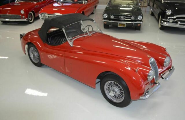 Jaguar XK120 OTS 1952 image number 43