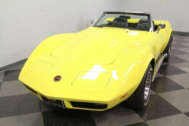 Chevrolet Corvette 1974 image number 20