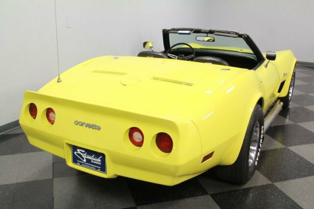 Chevrolet Corvette 1974 image number 36