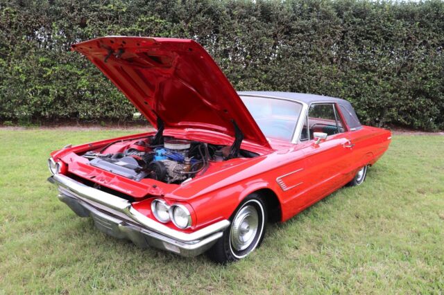 Ford Thunderbird 1965 image number 42