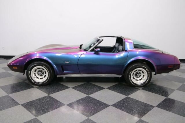 Chevrolet Corvette 1979 image number 2