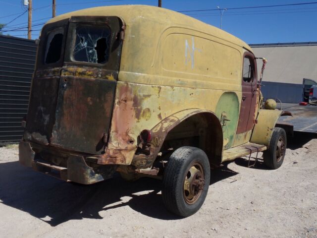 Dodge Power Wagon 1941 image number 28