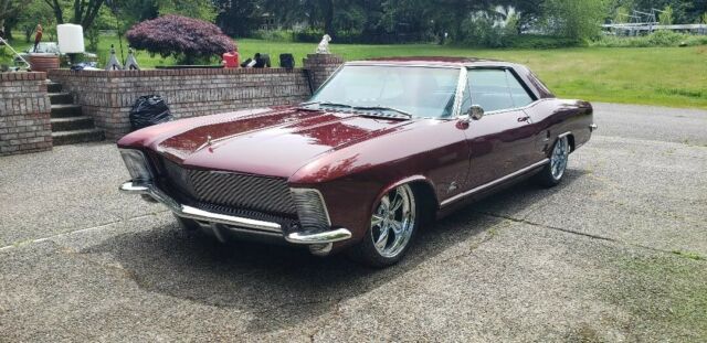 Buick Riviera 1964 image number 26