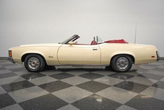 Mercury Cougar 1972 image number 2