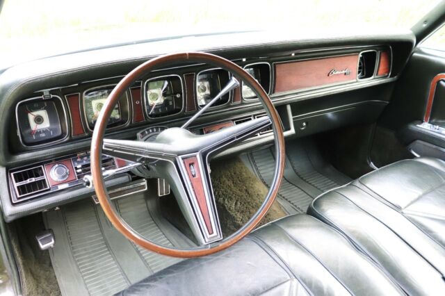 Lincoln Continental 1970 image number 35