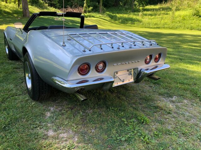 Chevrolet Corvette 1969 image number 4