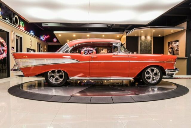 Chevrolet Bel Air/150/210 1957 image number 10