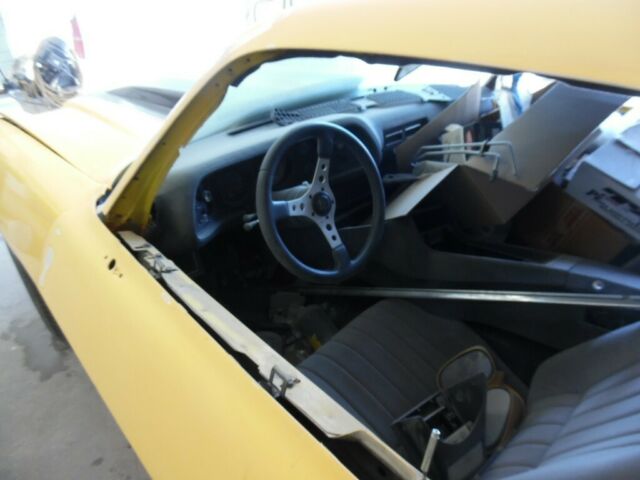 Chevrolet Camaro 1971 image number 2