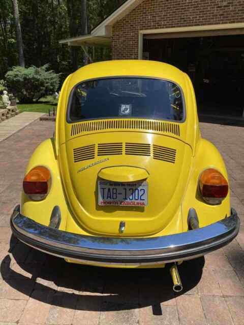 Volkswagen Beetle (Pre-1980) 1975 image number 21