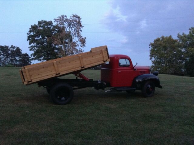 Dodge Truck 1944 image number 0