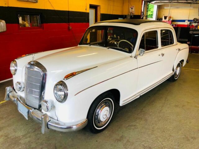 Mercedes-Benz W180 220S 1957 image number 2