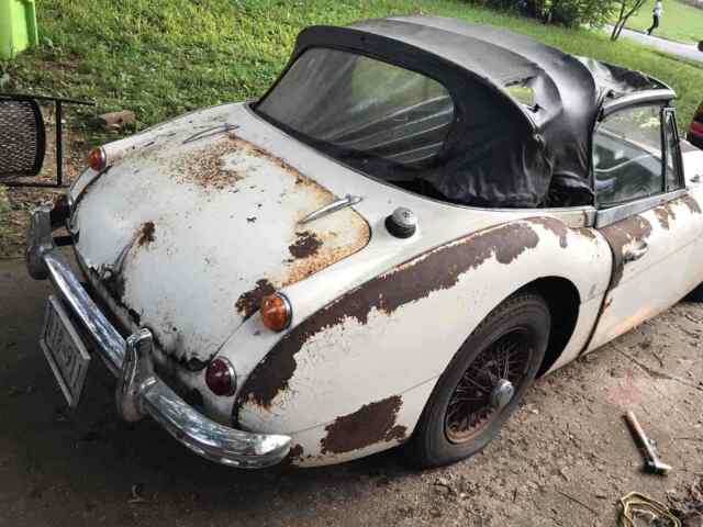 Austin-Healey 3000 Mk III 1967 image number 28