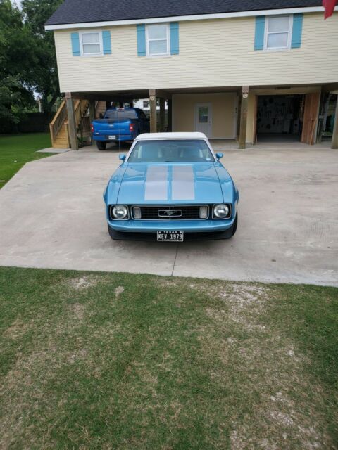 Ford Mustang 1973 image number 4