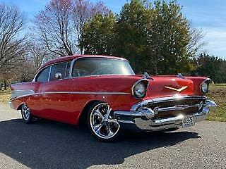 Chevrolet Bel Air/150/210 1957 image number 22